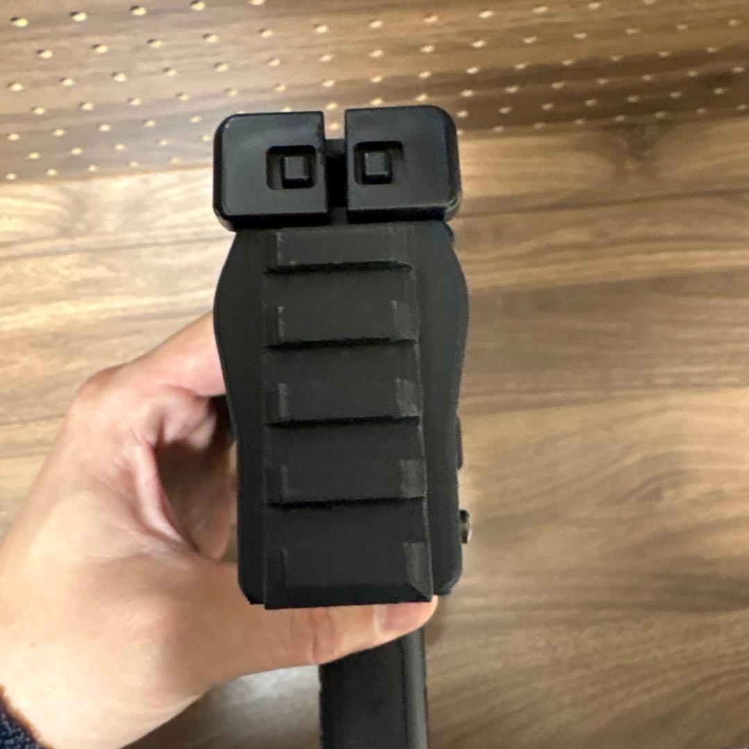 東京マルイ　MP7A1 ガスガン ブラック マガジン3本付き