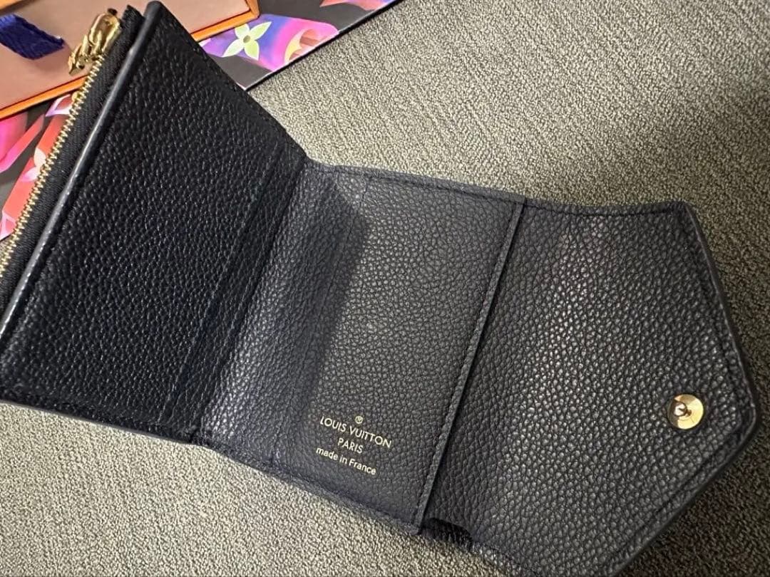Louis Vuitton ポルトフォイユ ゾエ