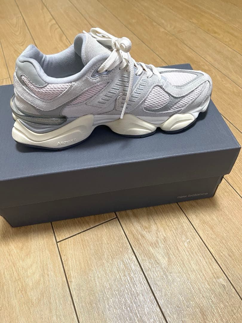 【専用】ニューバランス　9060 スニーカー　U9060SFB 90/60