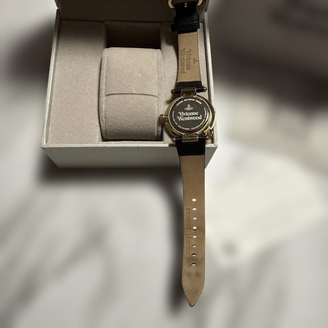 ヴィヴィアンウエストウッド 腕時計 ブラック 美品