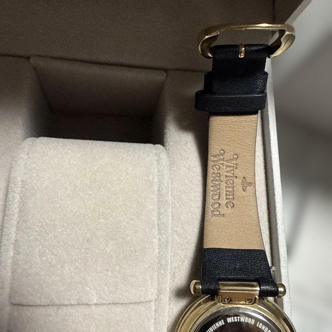 ヴィヴィアンウエストウッド 腕時計 ブラック 美品