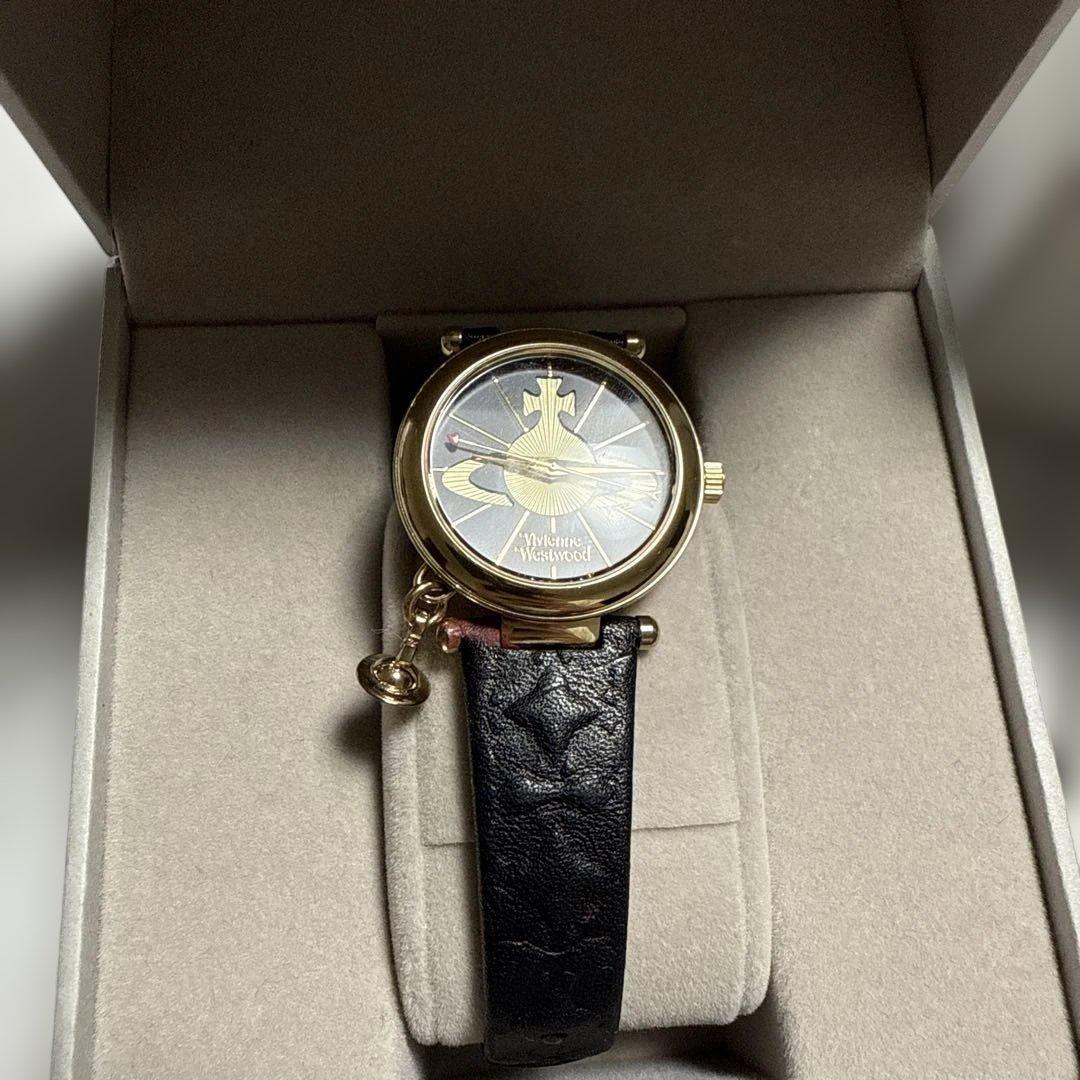 ヴィヴィアンウエストウッド 腕時計 ブラック 美品