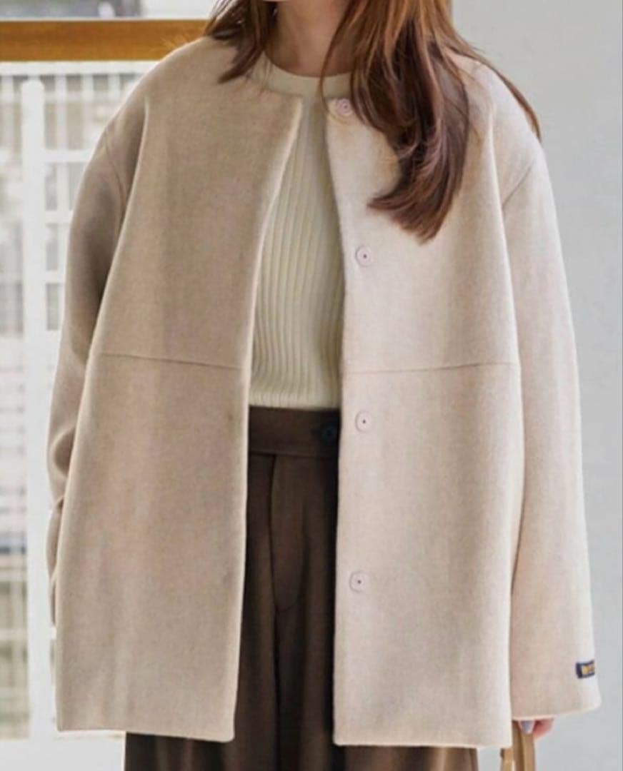 スーパーファインビーバークルーネックコート　ベージュ　38