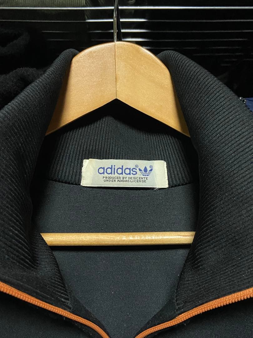 80s adidas トラックジャケット ジャージ ブラック/オレンジ