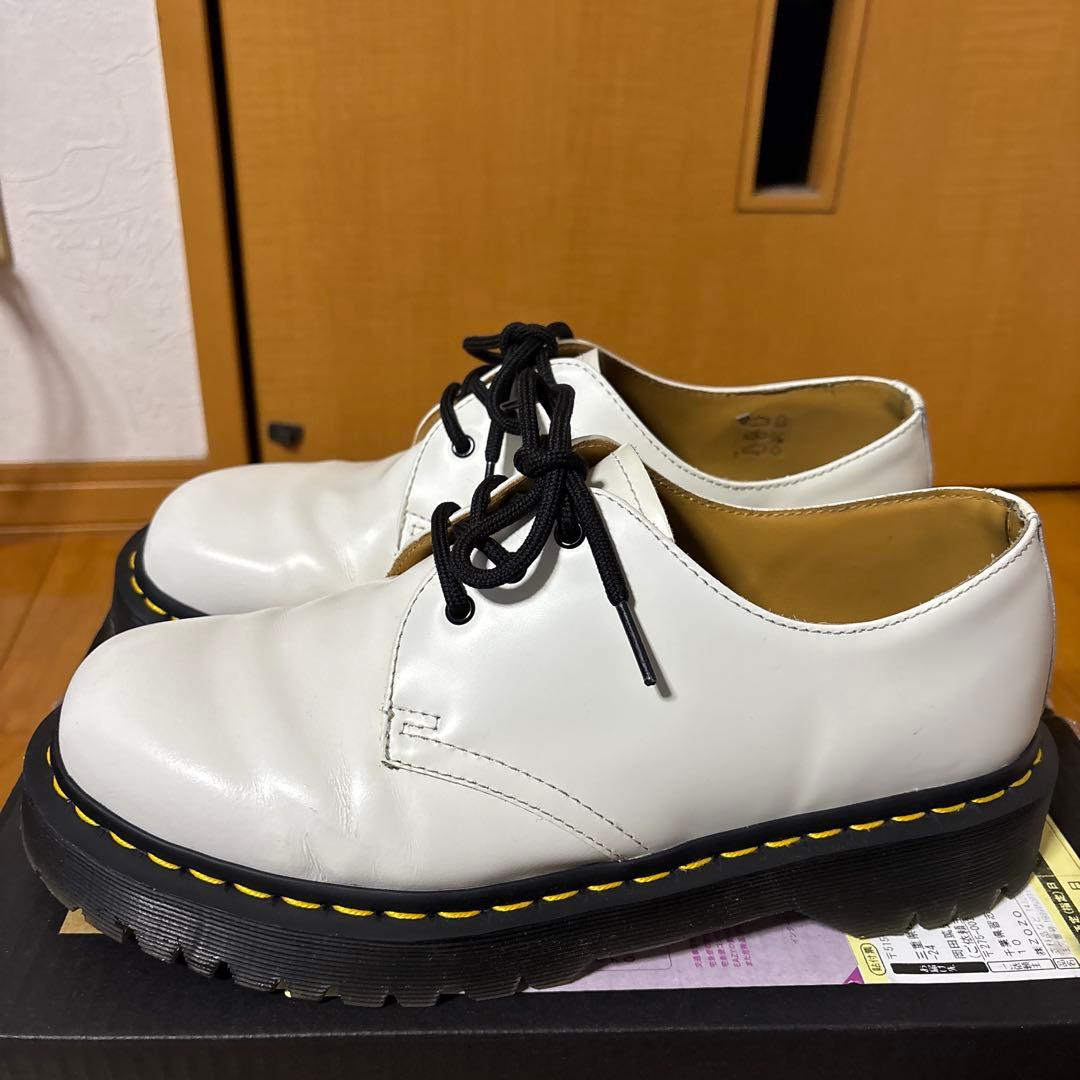 ドクターマーチン　3ホール　ホワイト UK7