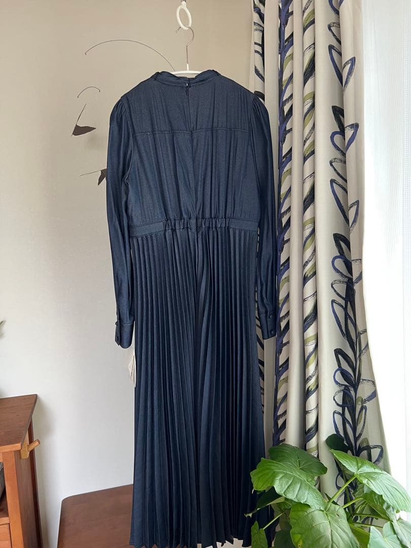 【セルフォード]】デニムライクプリーツワンピース 新品