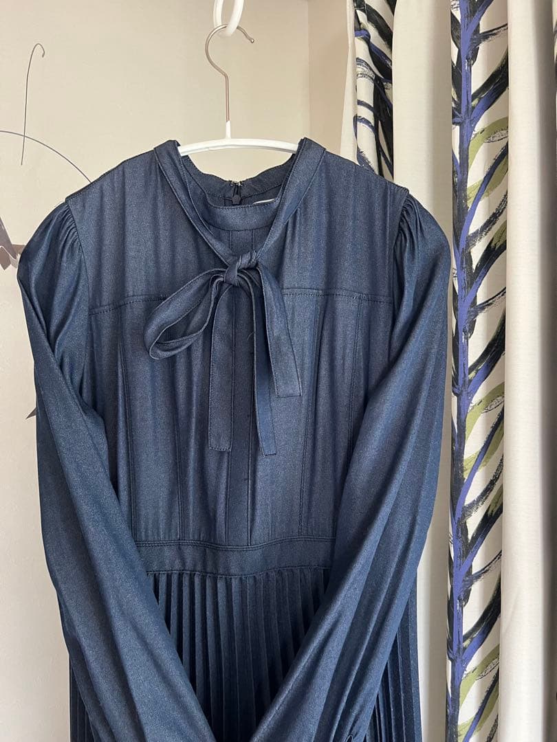 【セルフォード]】デニムライクプリーツワンピース 新品