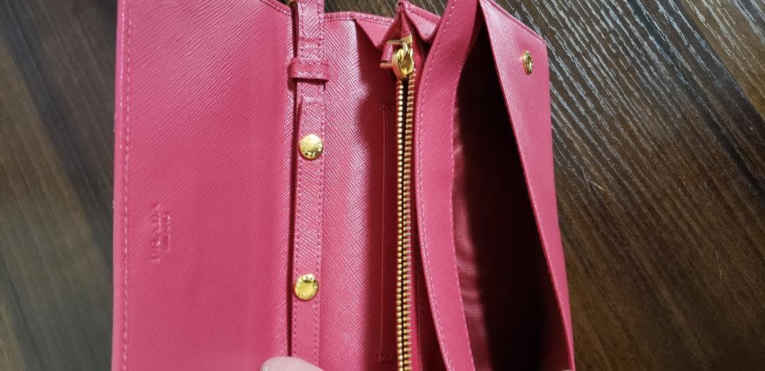 PRADA ショルダーウォレット レザー ピンク レディース 財布中古】