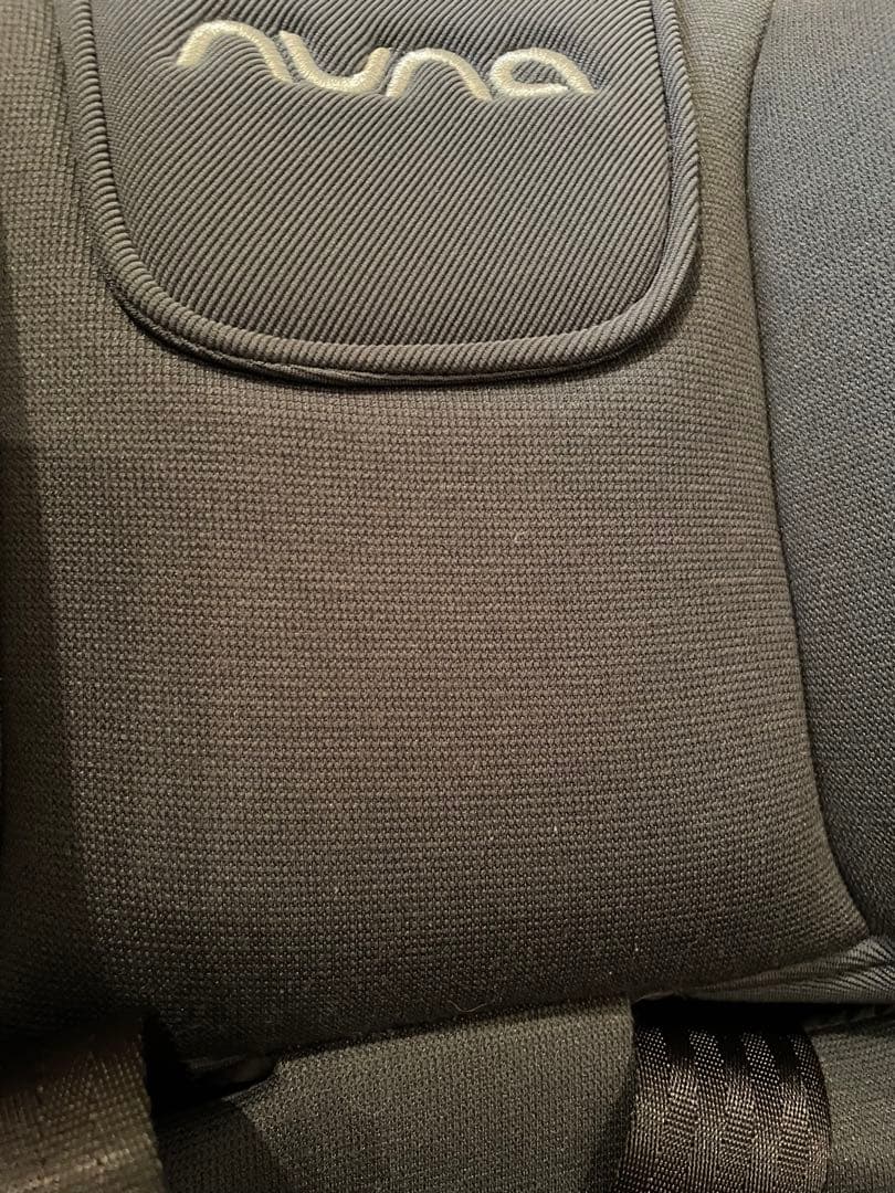 【値下げしました】nuna ヌナ レブルプラス チャイルドシート isofix