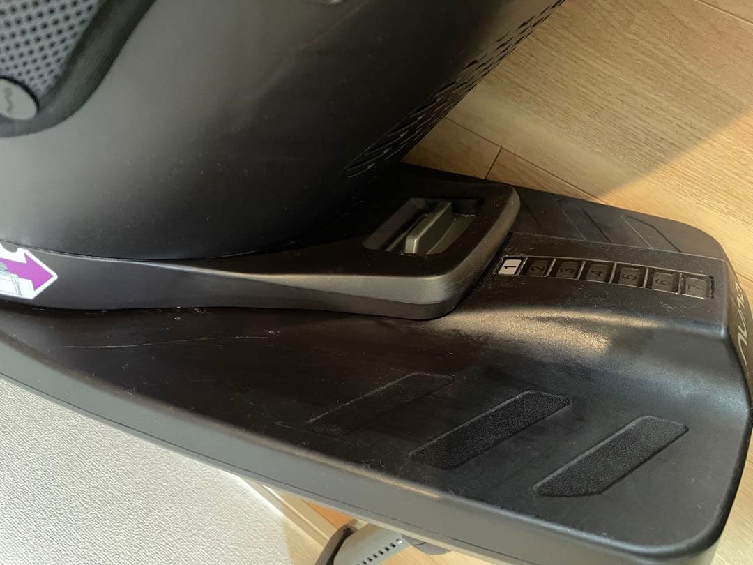 【値下げしました】nuna ヌナ レブルプラス チャイルドシート isofix