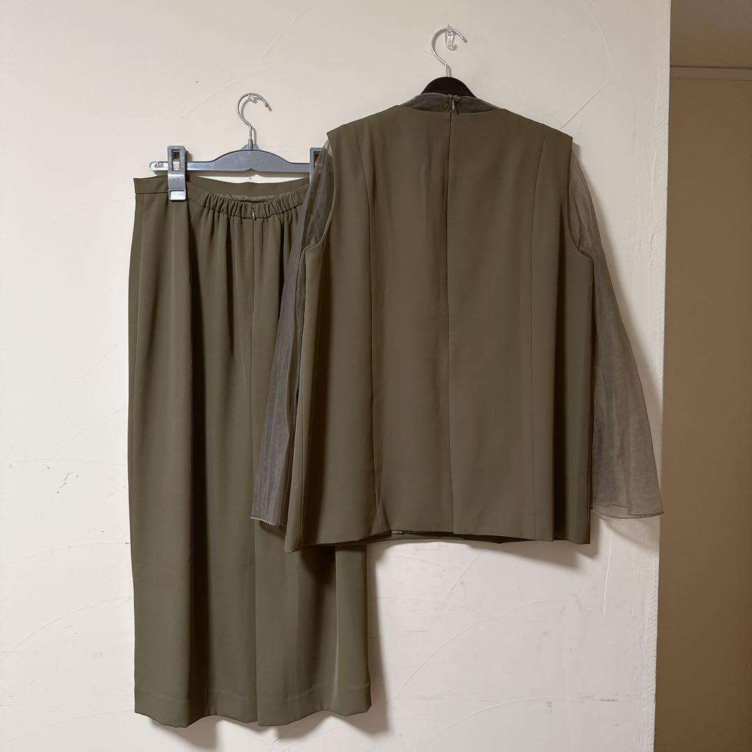 【えみのり】チュールレイヤードトップス・タイトスカート セットアップ