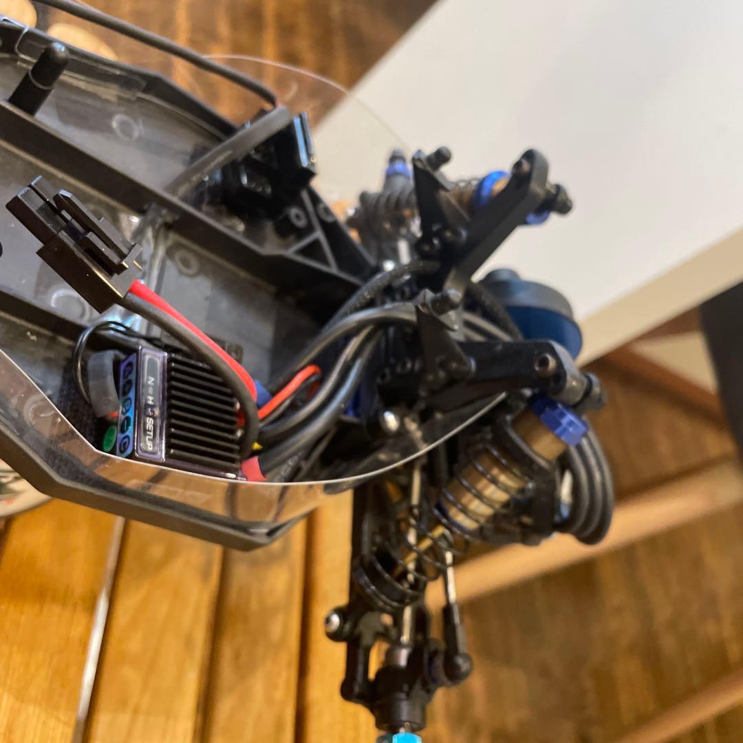 京商RB5 ホーネットボディー　未塗装ボディー付