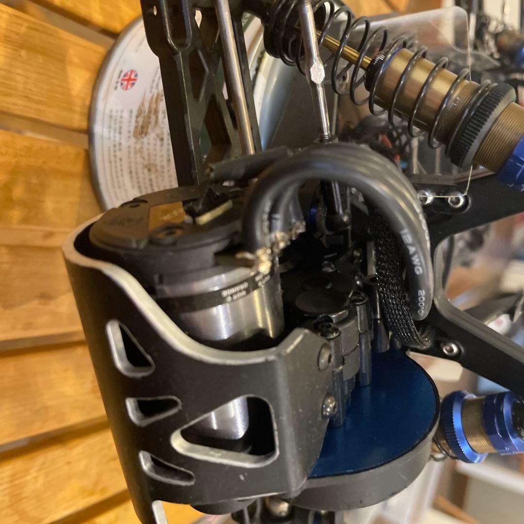 京商RB5 ホーネットボディー　未塗装ボディー付