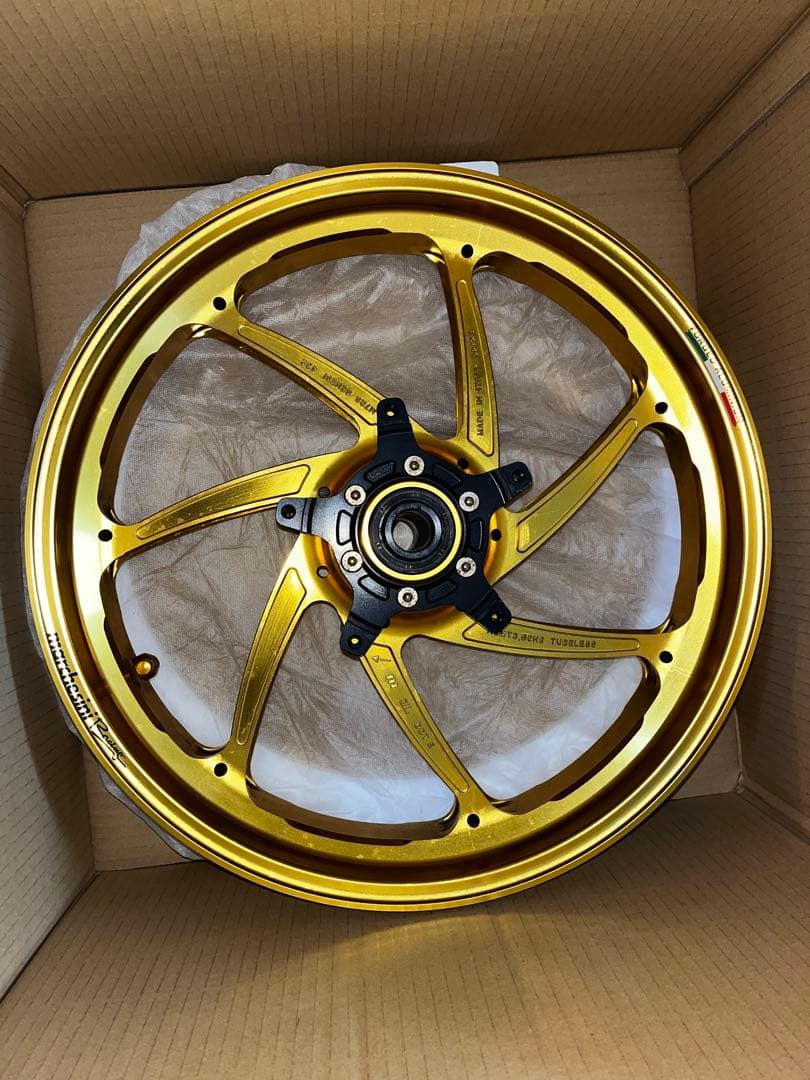 マルケジーニM7RS Genesi yzf-r6(2020年式)