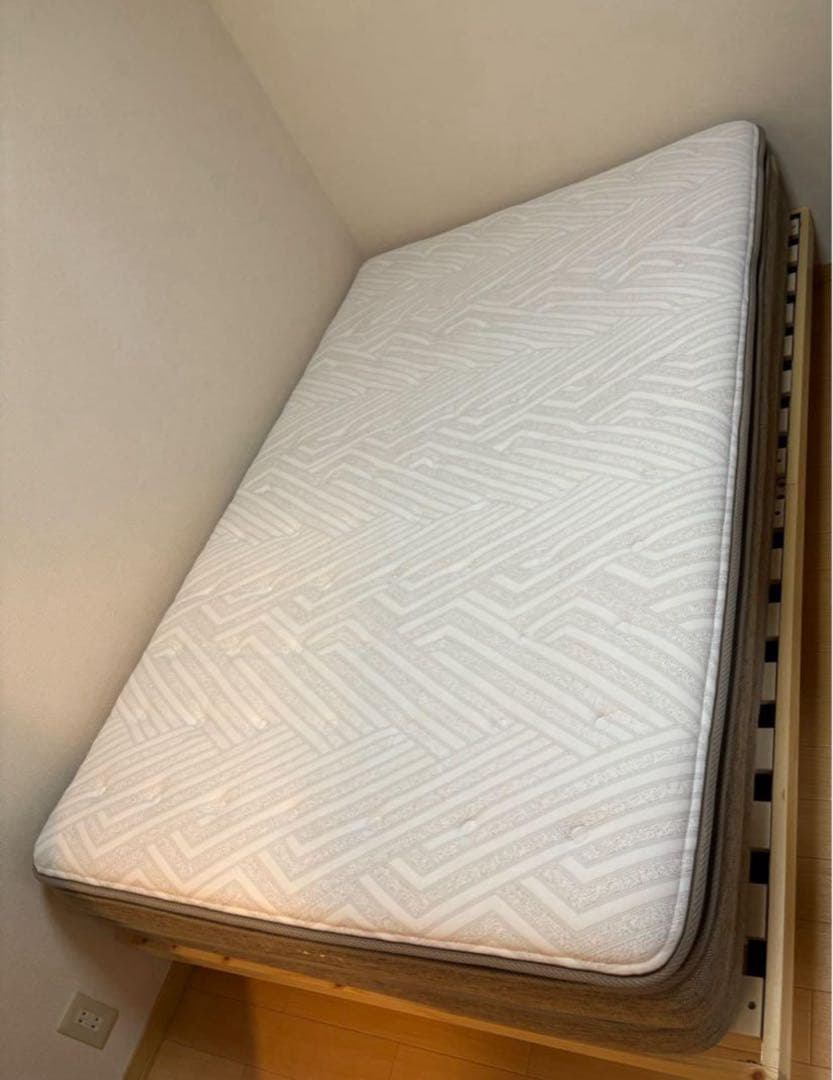 セミダブルマットレス（Nスリープ P3-CC）　ニトリ