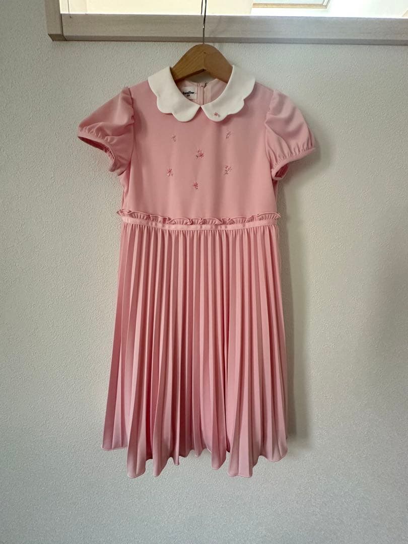 値下げ　新品未使用　familiar 半袖ワンピース 120 ピンク