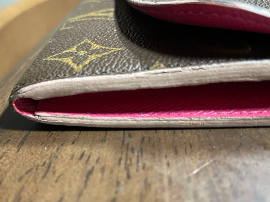 LOUIS VUITTON モノグラム長財布　ポルトフォイユエミリー フラワー