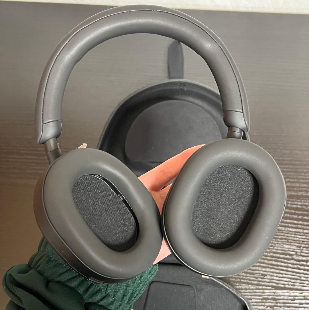 SONY ヘッドホン WH-1000XM5 ブラック