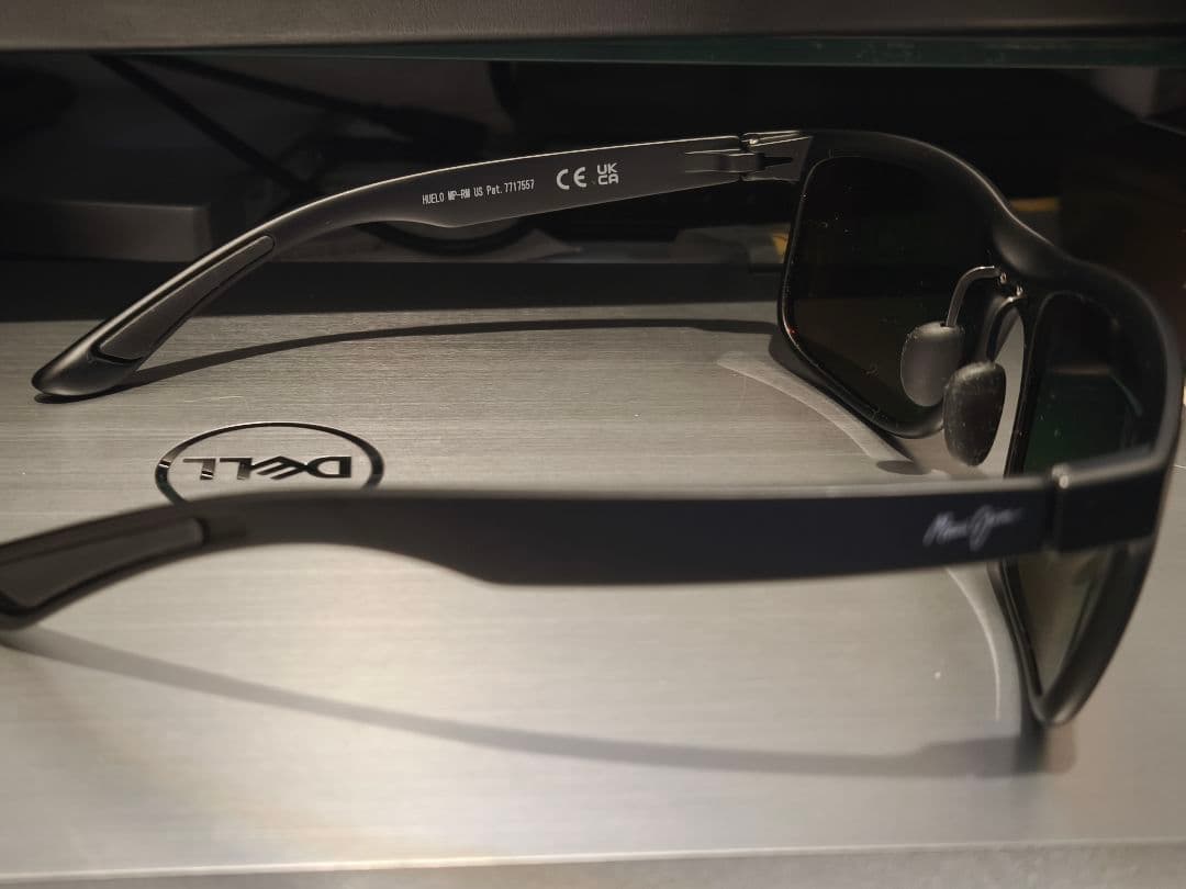 美品　Maui Jim　HUELO　サングラス　ミラー・偏光レンズ　ブラック