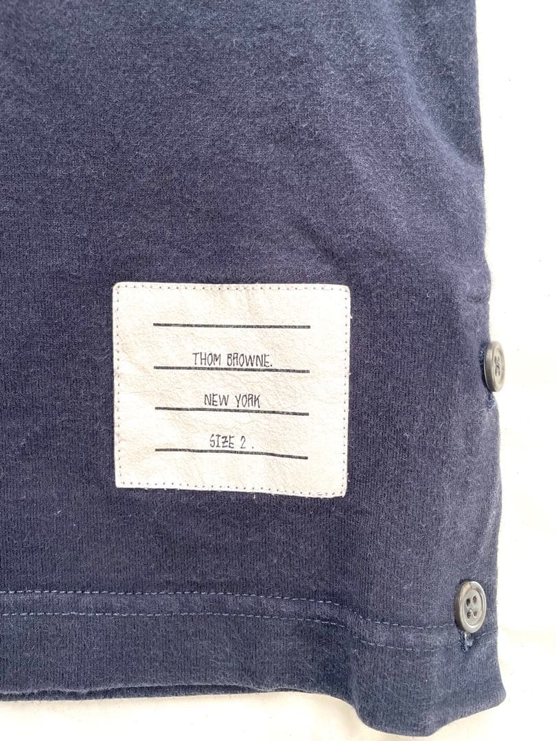 か*や様 THOM BROWNE トムブラウン ネイビー Tシャツ イタリー製