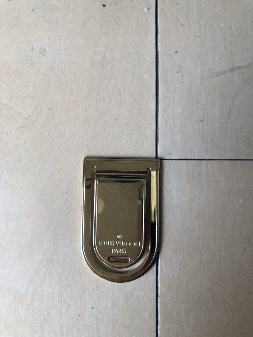 新品未使用 ルイヴィトン マネークリップ