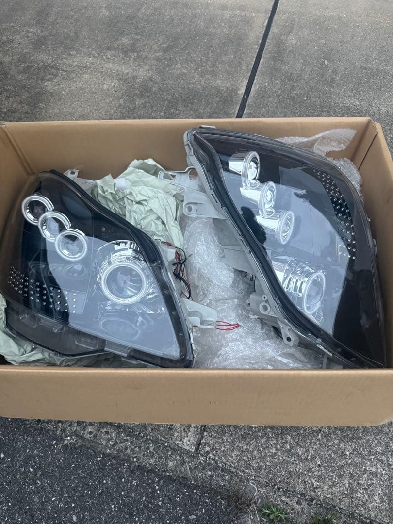 ゼロクラ 18クラウン ヘッドライト