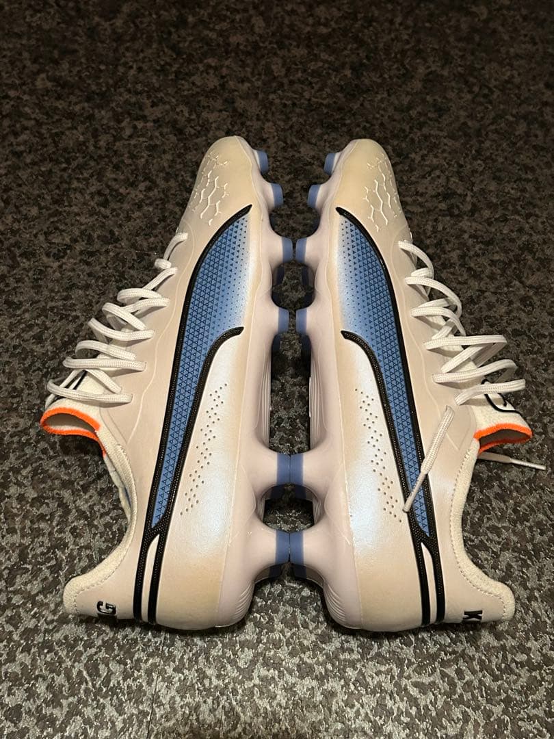 プーマ　キング　アルティメット HG サッカースパイク　28.0cm