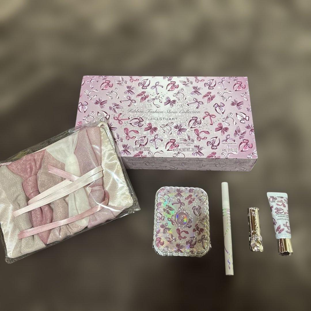 新品未使用 ジルスチュアート 2025 クリスマスコフレ