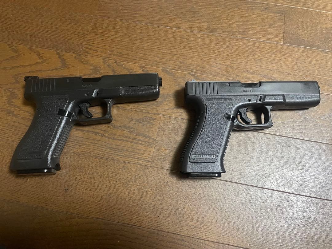 コクサイ　GLOCK 17 ガスブローバックモデル　2丁