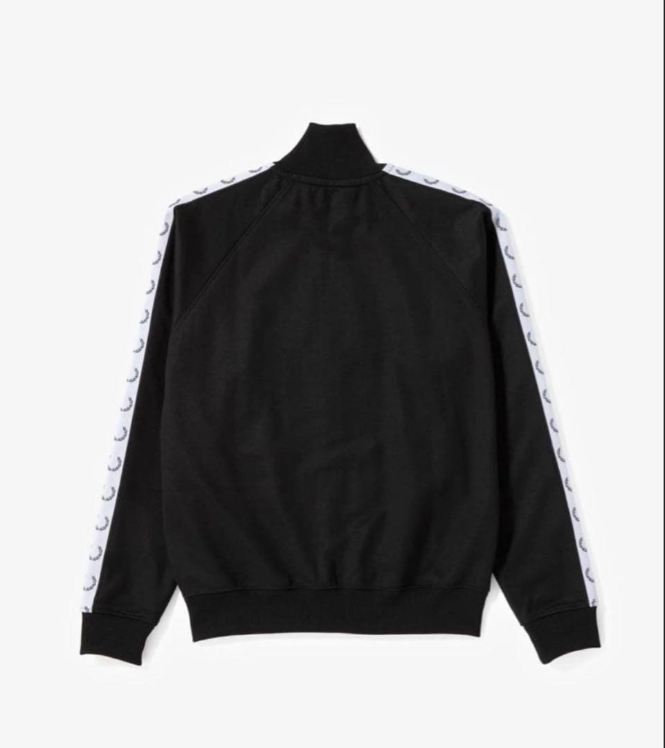 FRED PERRY ブラック ジップアップジャケット M 値札つき袋付き