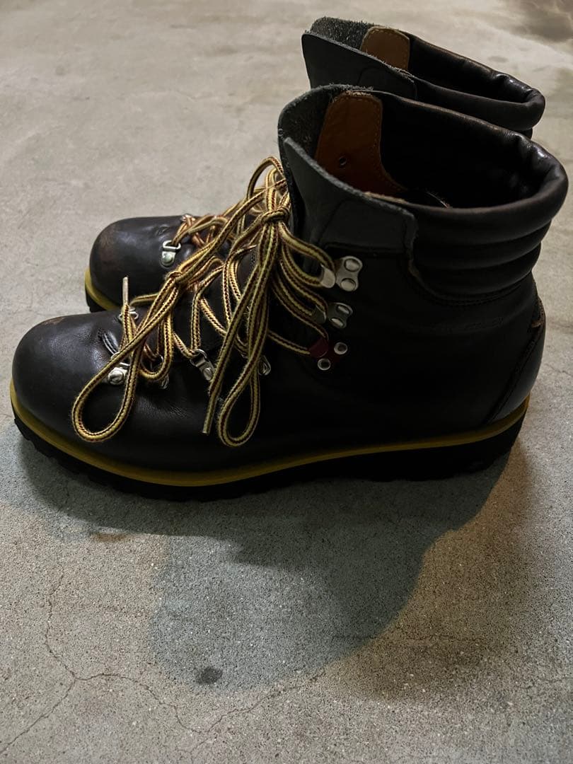 GENERAL RESEARCH ブーツ