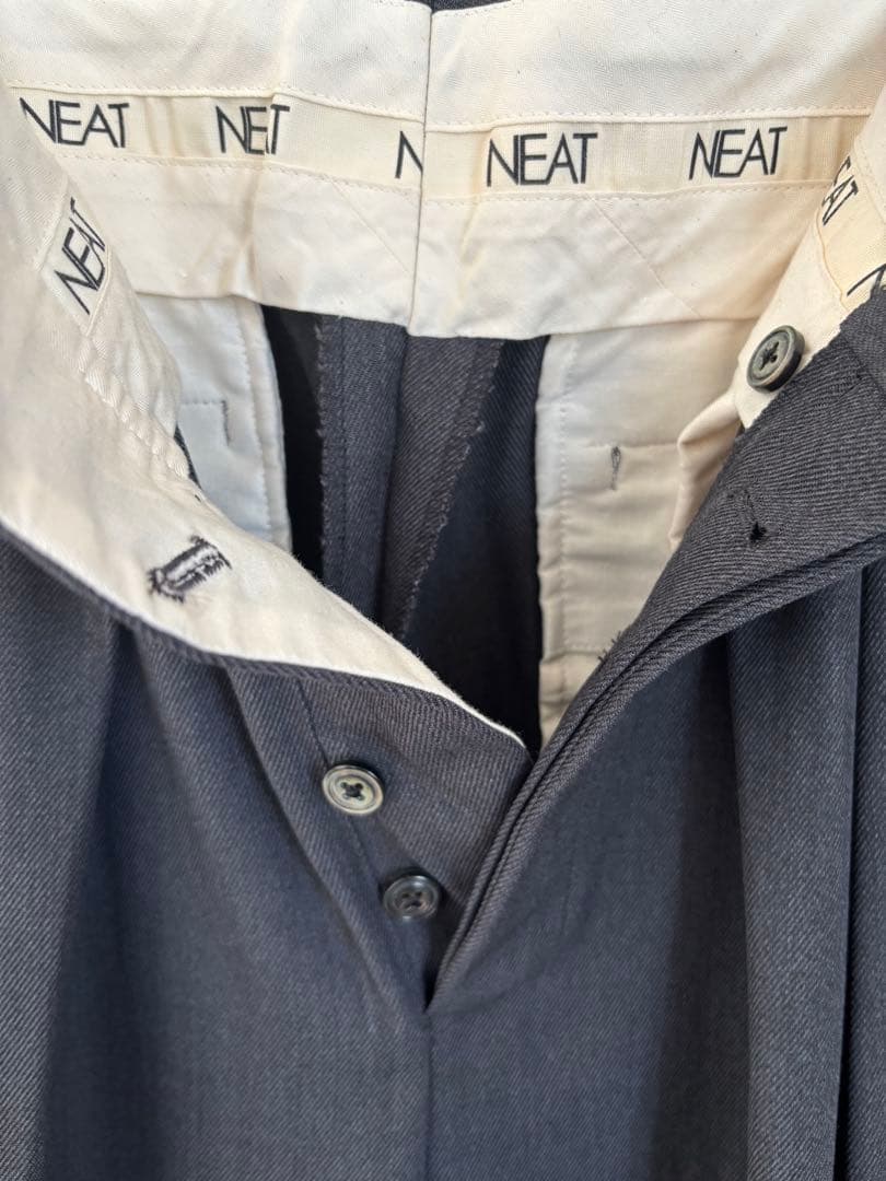 【NEAT】ニート　TW サージ　テーパードスラックス　ダークグレー　48