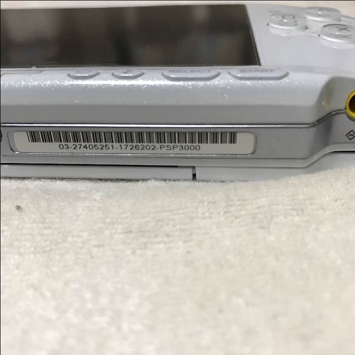 PSP 本体  と オマケ付き