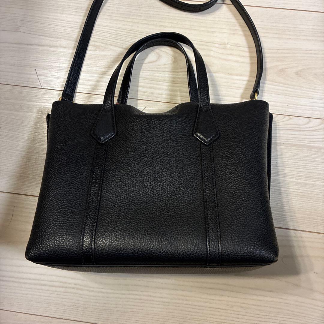 Tory Burch ペリー スモール トリプルコンパートメント 2wayレザー