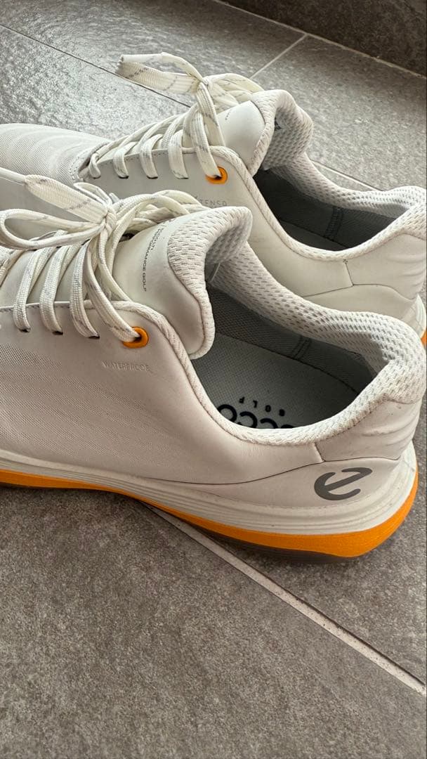 ecco/ゴルフシューズ/ホワイト/2ラウンド着用のみ/サイズ40