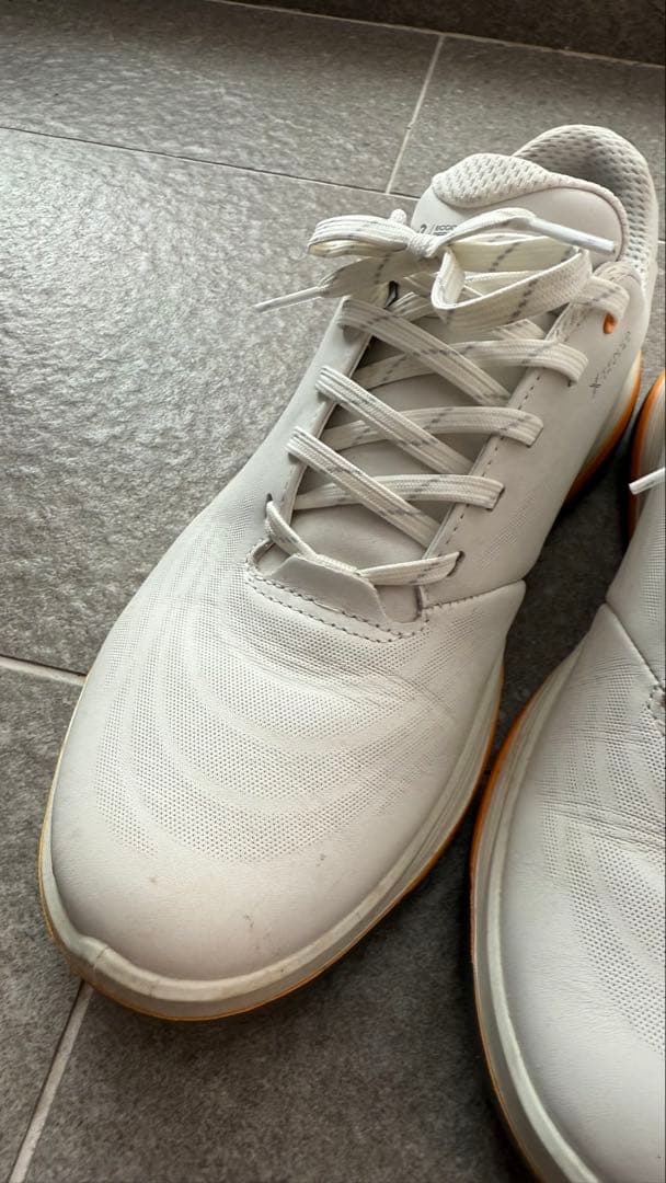 ecco/ゴルフシューズ/ホワイト/2ラウンド着用のみ/サイズ40