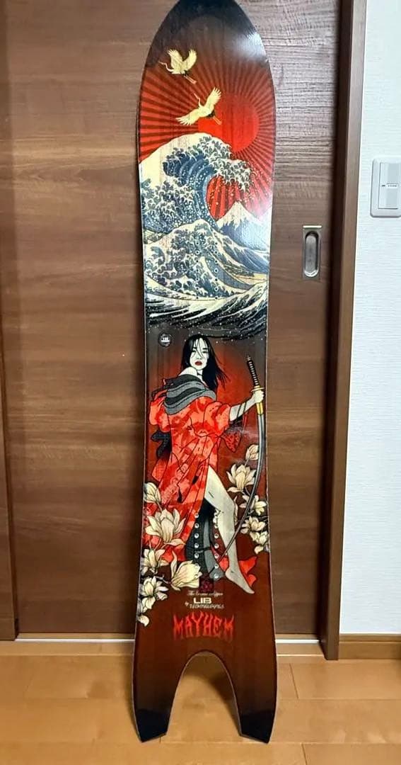 週末価格超美品！LIB TECHスノーボードレトロリッパー 22-23 156㎝