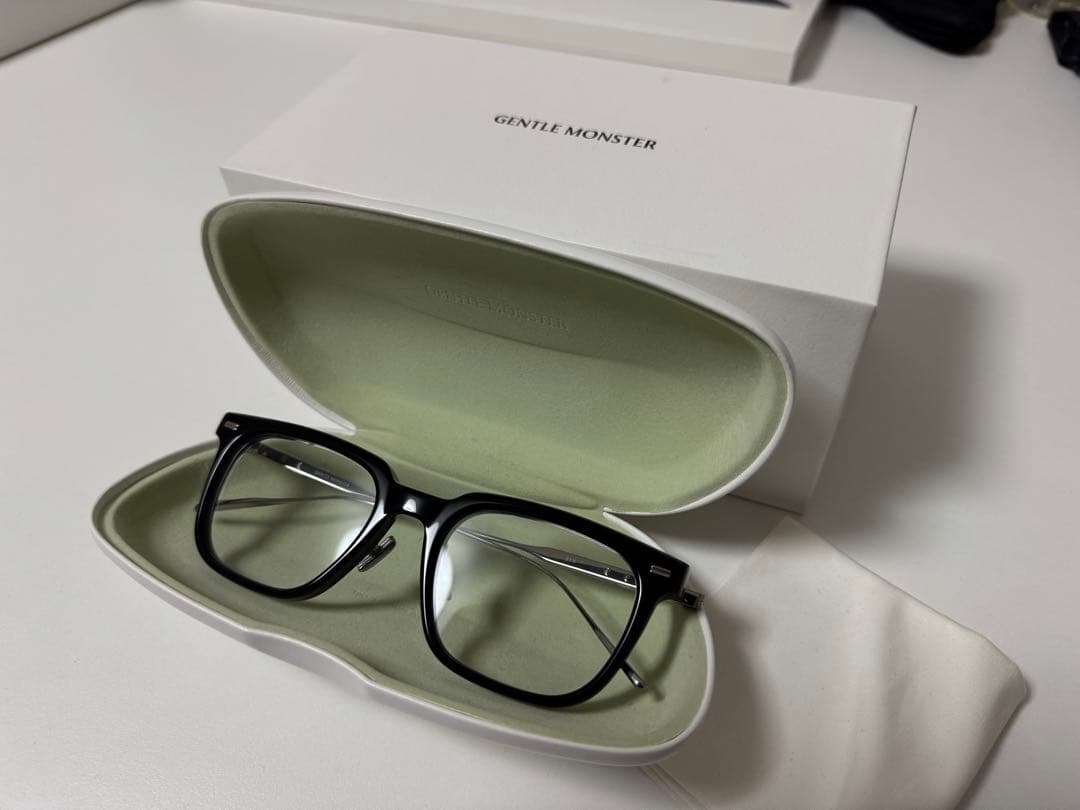 【完売モデル】GENTLE MONSTER Zin 01