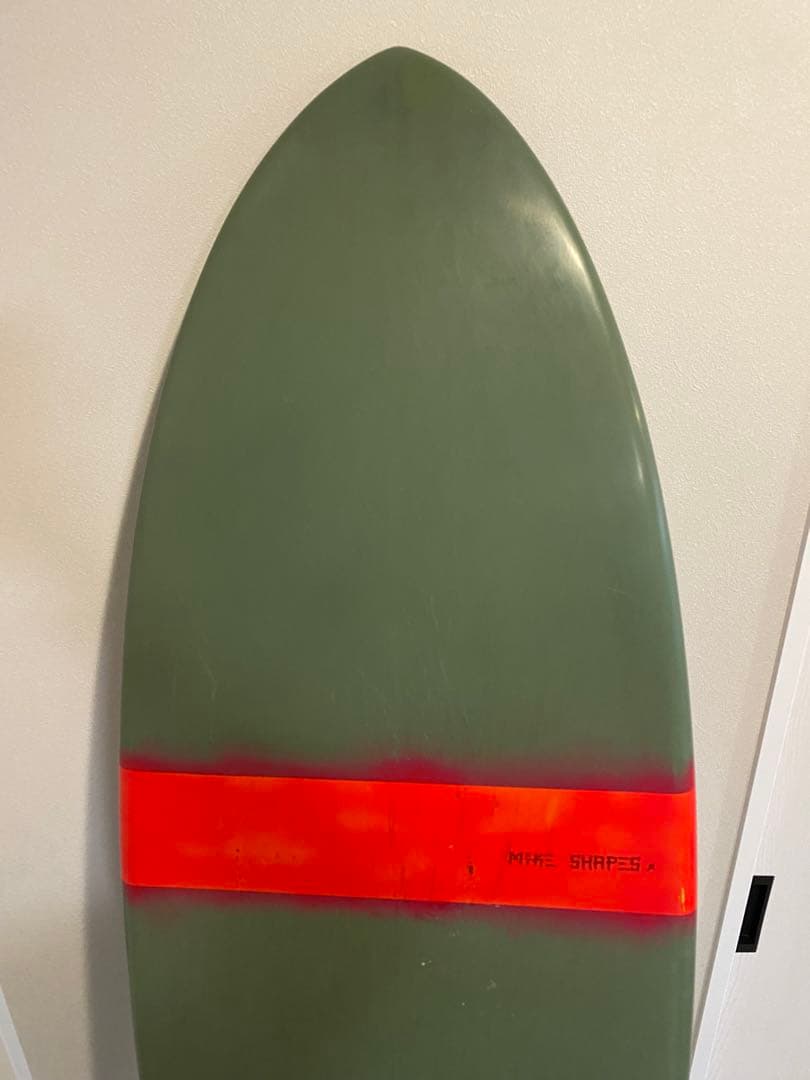 レトロツインフィッシュ　マイクシェイプス　5'8\" サーフボード　フィン付き