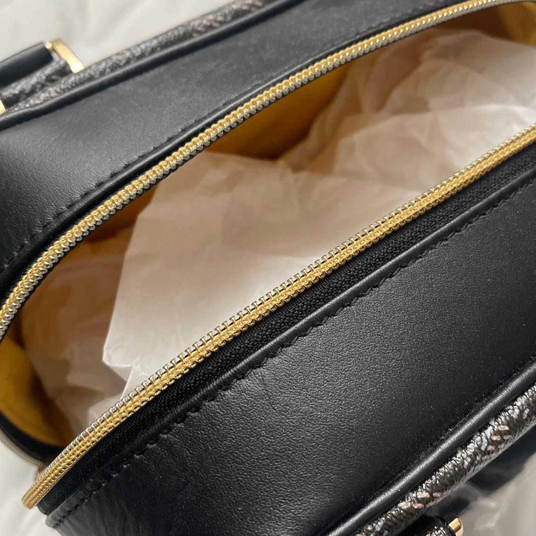 ★レザレクション完売品★カートバック★新品未使用★