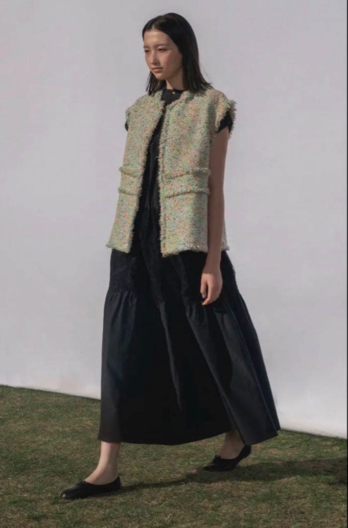 完売品　新品未使用ドゥロワー ベスト　38