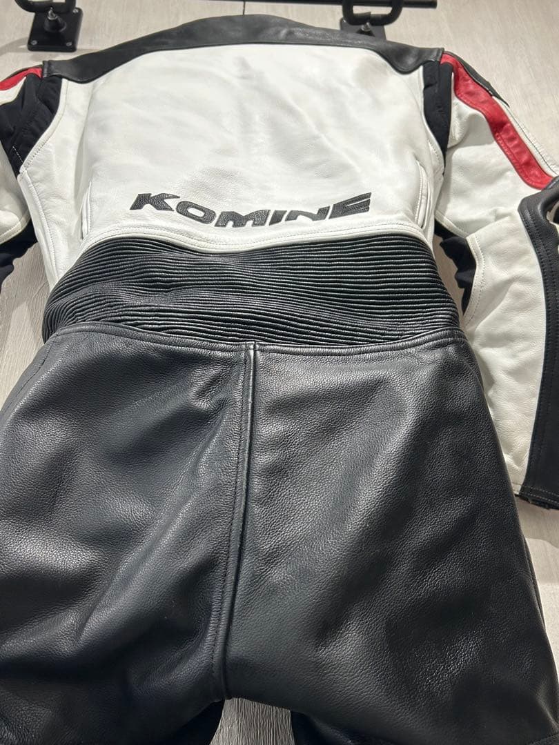 KOMINE コミネ　革ツナギ レーシングスーツ　Ｌサイズ