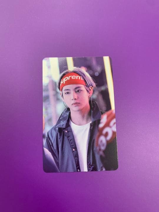 BTS MEMORIES OF 2017 トレカ　テヒョン付　Ｖ