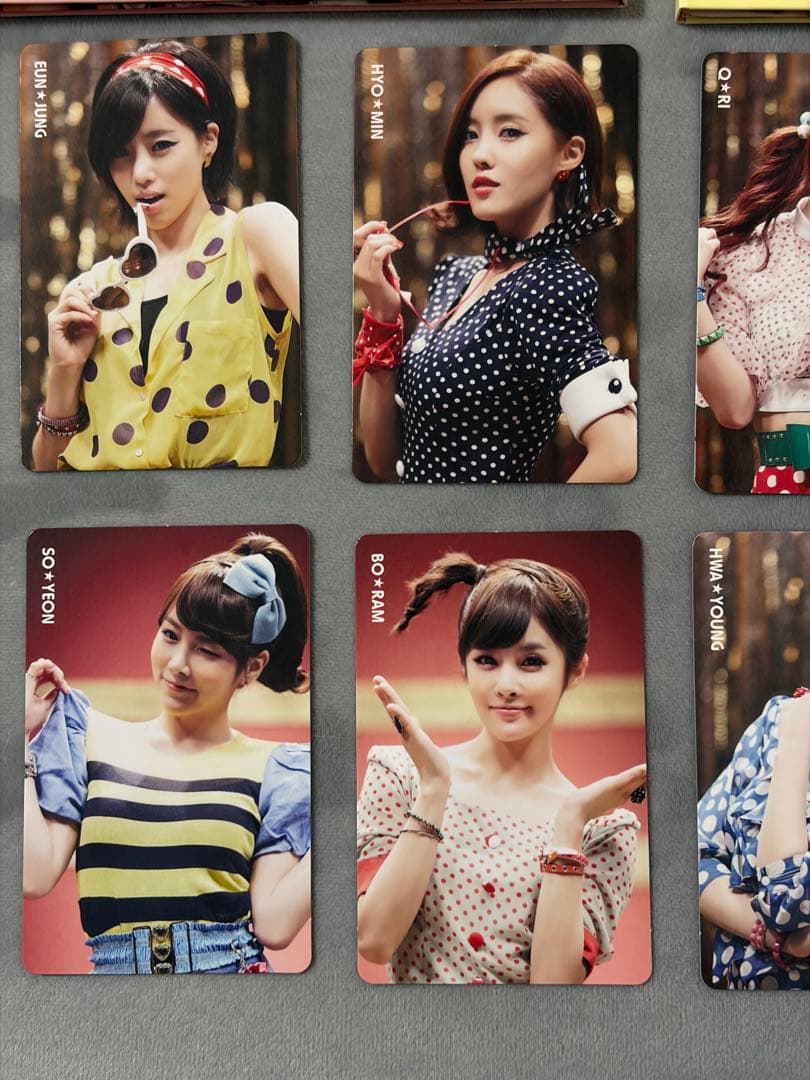 ROLY-POLY T-ARA 3rd Single とトレカ8枚セット‼️