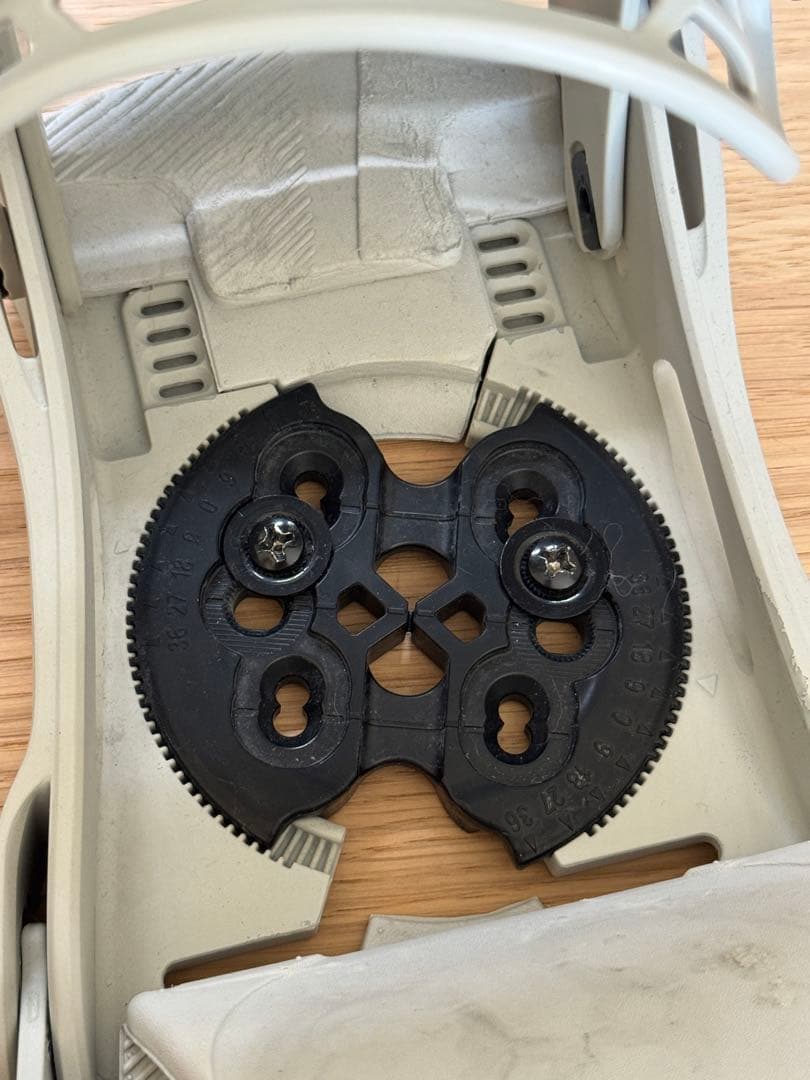 バートン　24-25 BURTON ビンディングMission Re:Flex