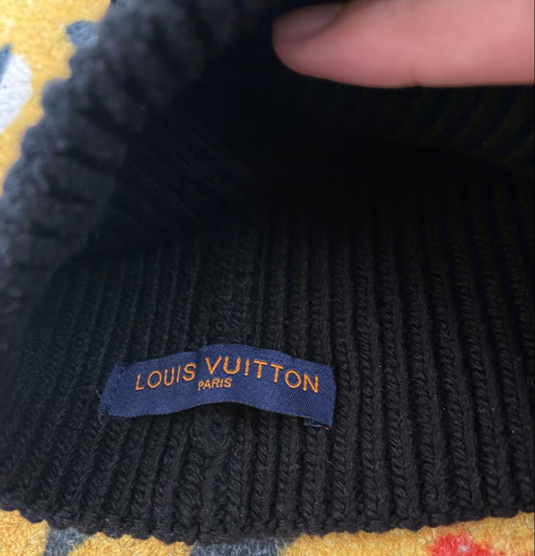 ここまろLOUIS VUITTON ブラック　ニット帽