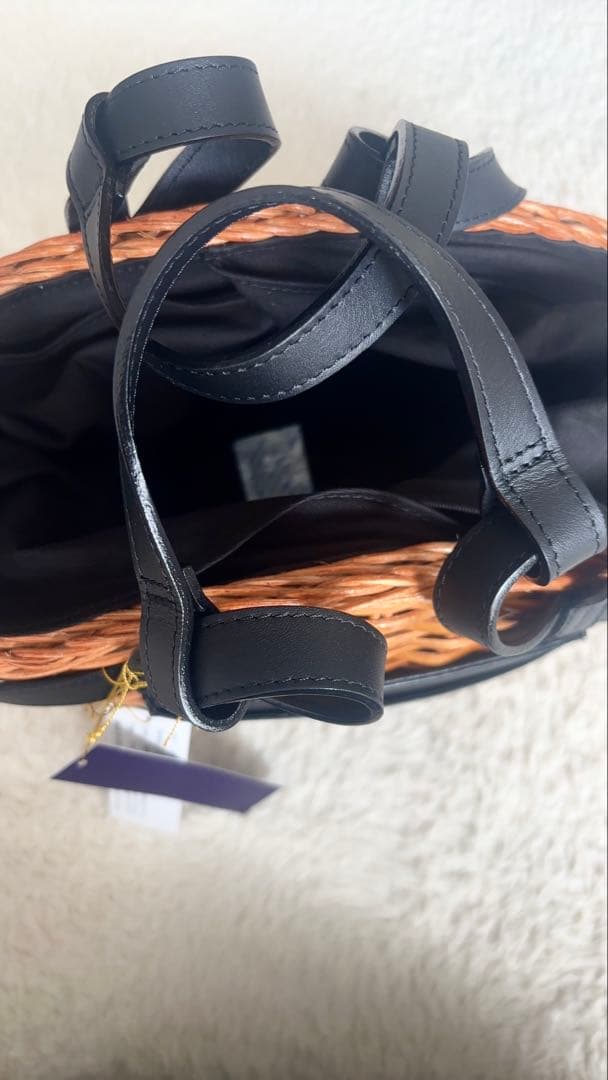 ヴィオラドーロ　ミロトートバッグ