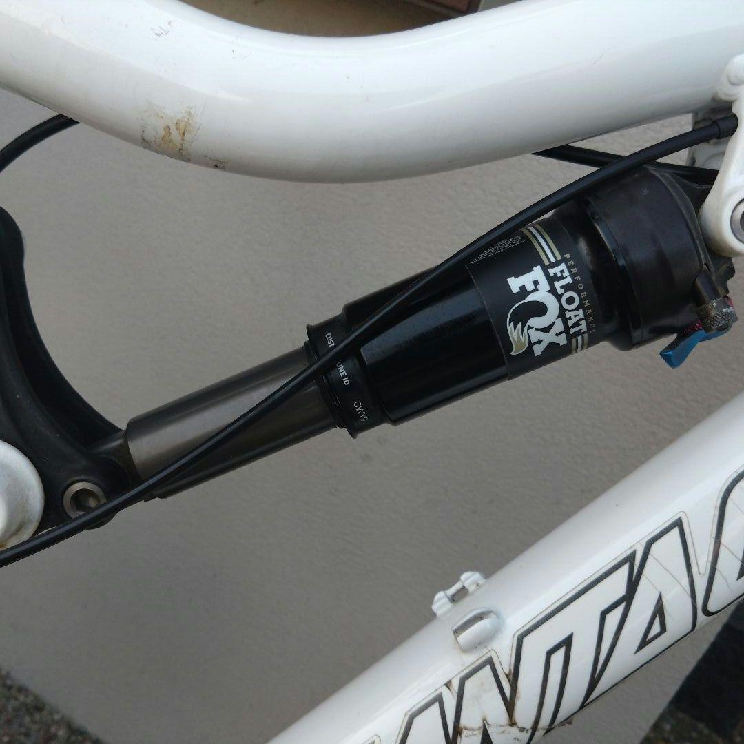 本格マウンテンバイク ホワイト