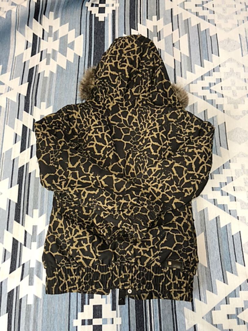 burton ウェア　レディース