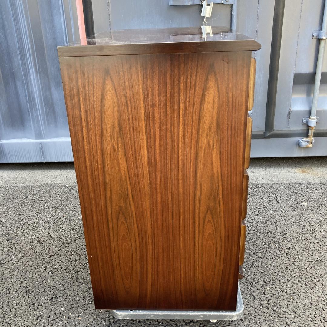 ギロック様たのめる便　カリモク KARIMOKU コロニアル チェスト 綺麗